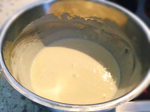 кефір кімнатної температури для оладок