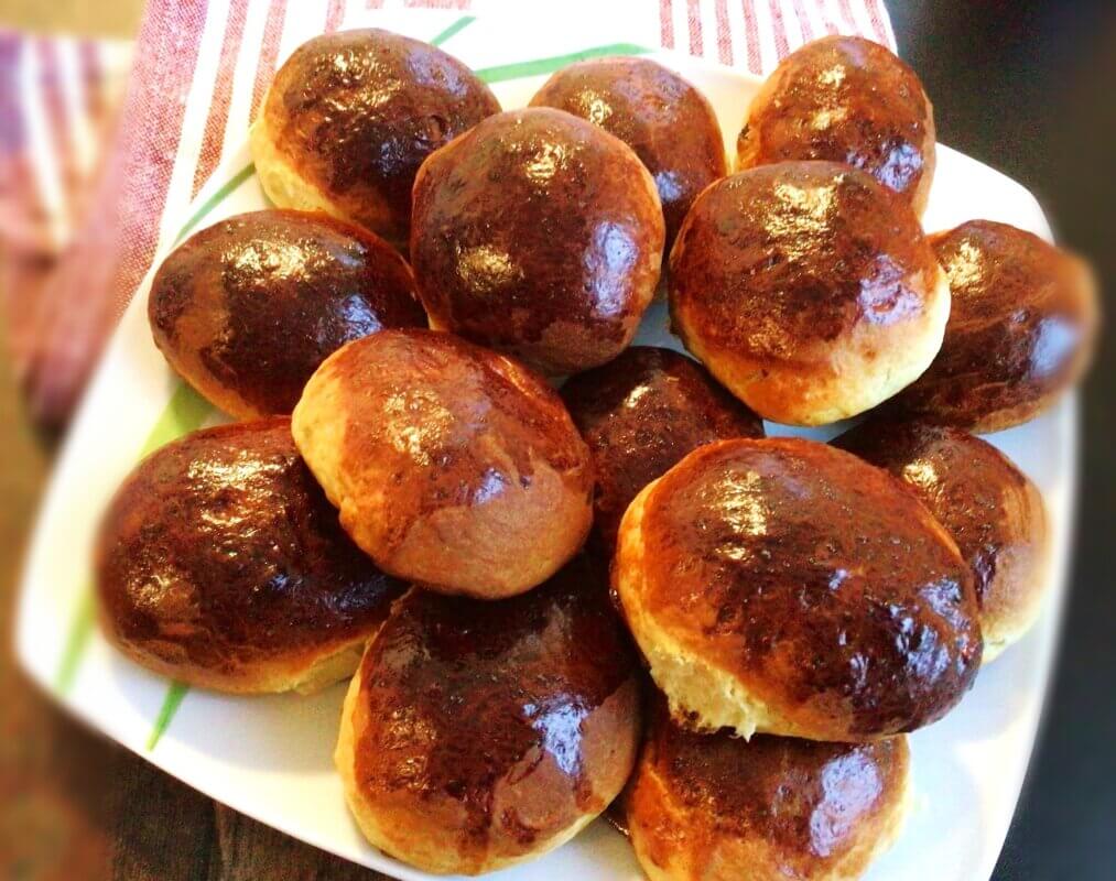 Великодні пиріжки з м'ясом і рисом