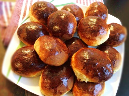 Великодні пиріжки з м'ясом і рисом